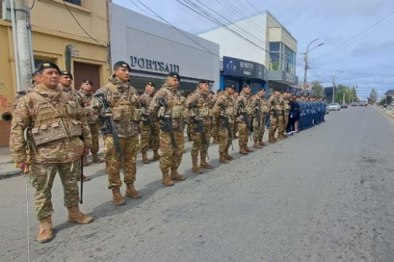 Se realizó el primer izamiento dominical de diciembre