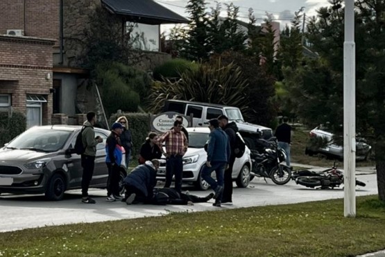 Motociclista hospitalizado tras choque 