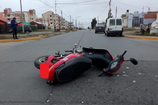 Un motociclista hospitalizado tras choque 