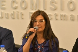 Claudia Barrientos: "Priorizaron sus estrategias electorales antes que las demandas de los vecinos"