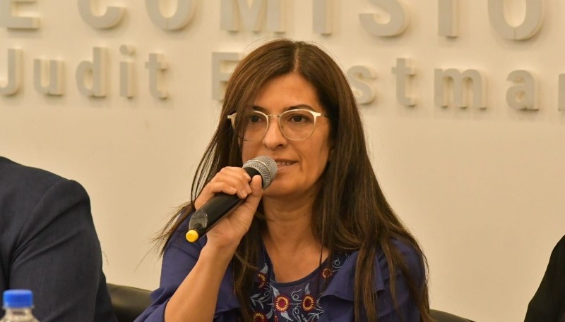 Claudia Barrientos: 