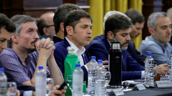 Kicillof, Massa y Kirchner analizaron con intendentes el impacto del DNU