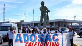 ADOSAC Caleta Olivia pidió no aprobar los DNU de Milei en el Congreso
