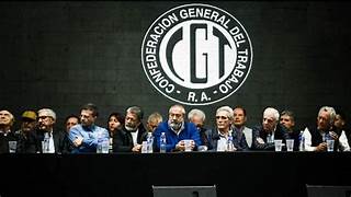 La CGT se reúne para definir plan de lucha frente al DNU de Javier Milei