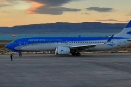 En enero Aerolíneas Argentinas opera 10 vuelos por día