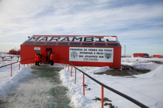 Esperan al presidente en la Antártida: “Se va a quedar unas cinco horas seguramente”