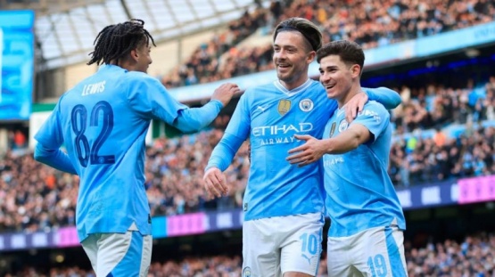 Julián Álvarez marcó en la goleada del Manchester City por la FA Cup