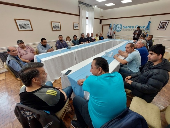 Vidal se reunió con el Frente de Unión Sindical y Social Santa Cruz