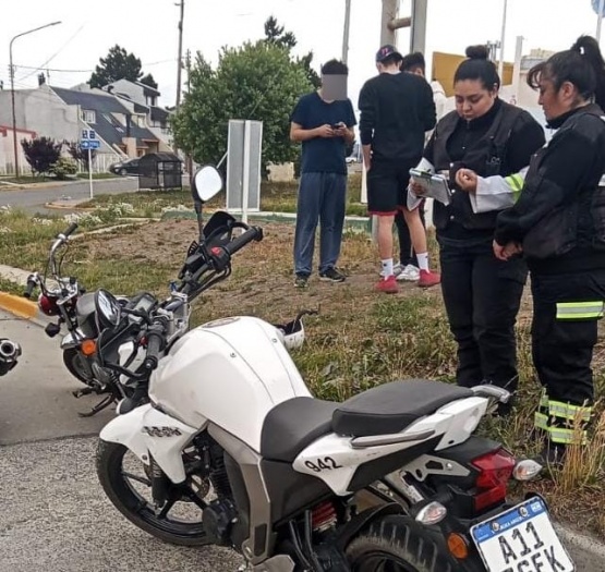 Policía secuestra dos motos