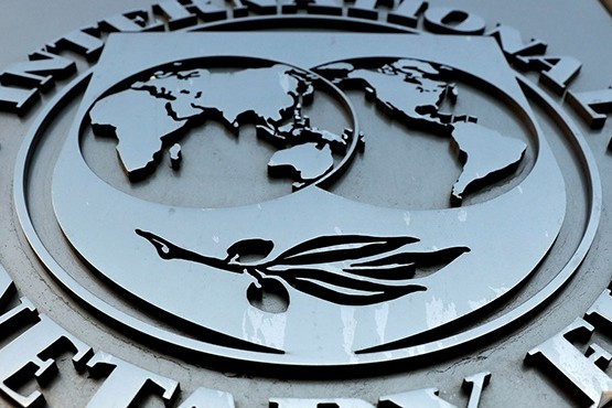El FMI prevé una caída del PBI de casi el 3 % para Argentina en 2024