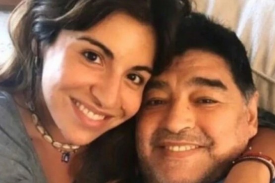 Le robaron el celular a Gianinna Maradona: lo que más le dolió perder