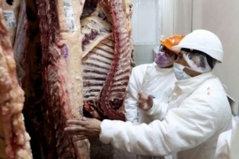 Trabajadores de la carne cerraron un acuerdo salarial por enero, febrero y marzo