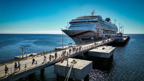 Temporada de cruceros: más de 70 mil turistas visitarán Puerto Madryn  