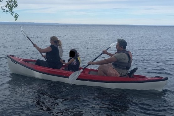 Prefectura rescató a una familia en el Lago Buenos Aires de Santa Cruz