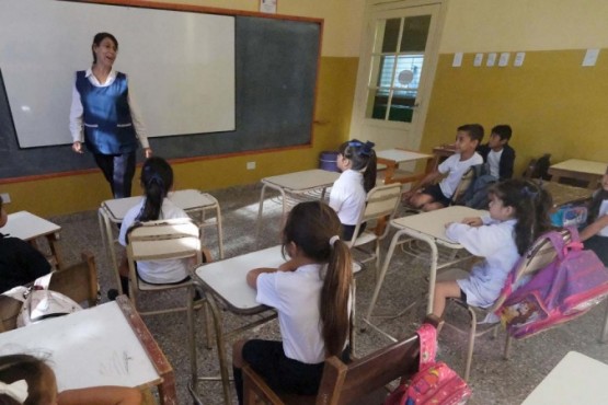 Inician las clases en varias provincias con un paro de los docentes de Ctera
