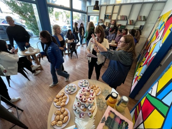 Café Literario y Emprendedor en Río Gallegos. 