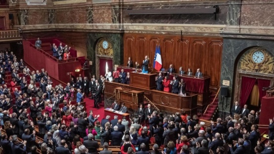 Francia es el primer país en proteger al aborto en la Constitución