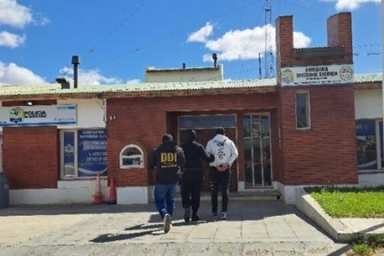 Incautaron drogas tras allanamientos por enfrentamiento con arma de fuego 