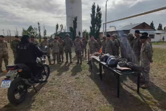 Policía capacita a personal del Ejército Argentino
