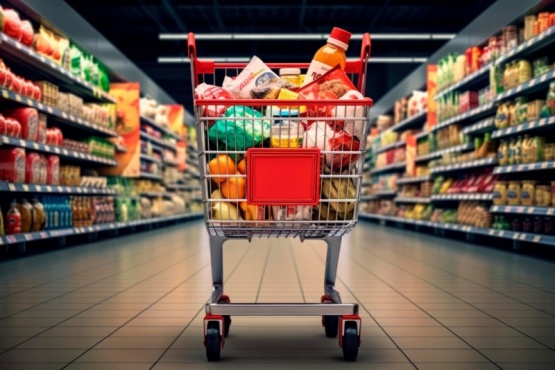 El 43,9% de lo que pagan los consumidores por alimentos son impuestos