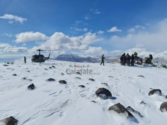 Un helicóptero intentó sin éxito llevarse restos paleontológicos.  (Foto Ahora Calafate)