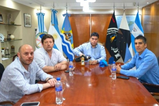 Vidal e intendentes de la Cuenca en Buenos Aires por YCRT