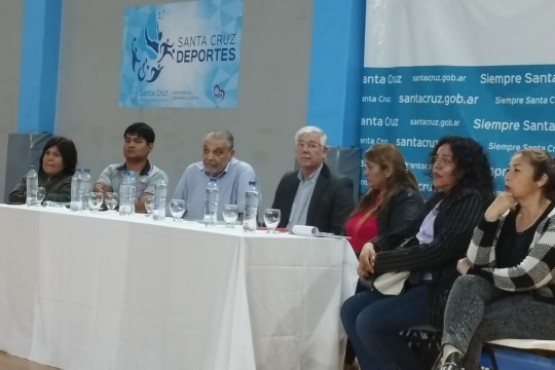 Julio Gutiérrez: “Macro o Guillermo Polke deben cumplir con la ley y con los trabajadores”