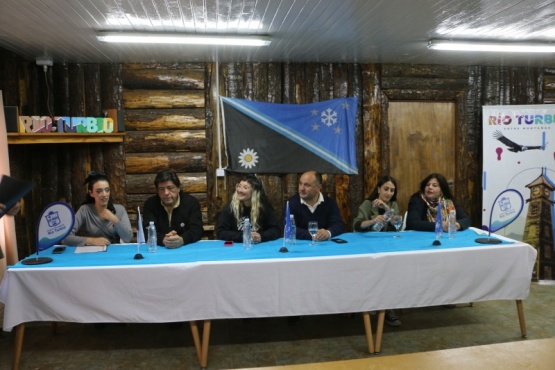 Se llevó adelante el 1° Encuentre Binacional Austral de Turismo