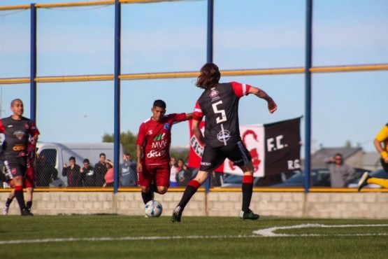 Con Boxing-Bancruz como plato fuerte, llega la tercera fecha de la Liga de Fútbol Sur