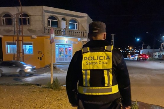 Detienen a un hombre por robar mercadería de un comercio 