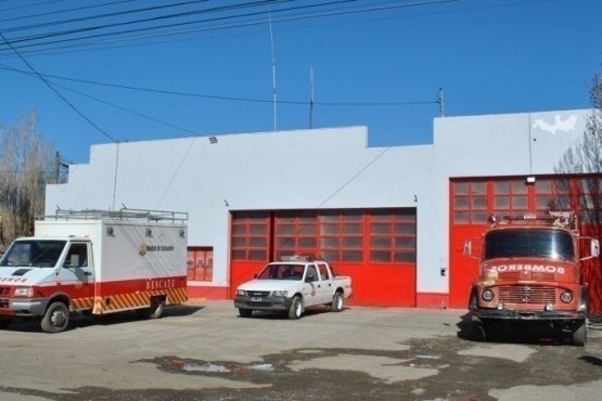 Investigan el incendio de un auto