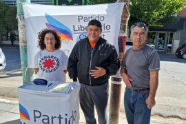 Los seguidores de Javier Milei están a 200 firmas de conformar su partido en Chubut