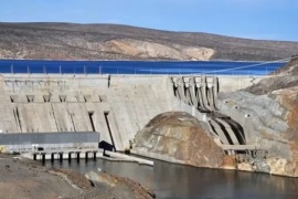 Provincias patagónicas buscan comprarle energía a Neuquén a un precio más bajo