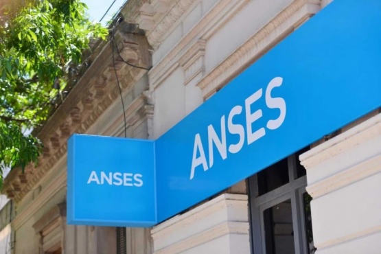 ANSES: quiénes pueden cobrar el bono extra de $90 mil en abril