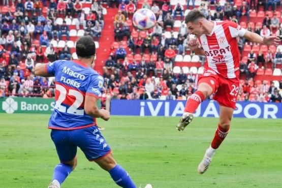 Unión se impuso ante Tigre en Victoria y complica aún más su situación