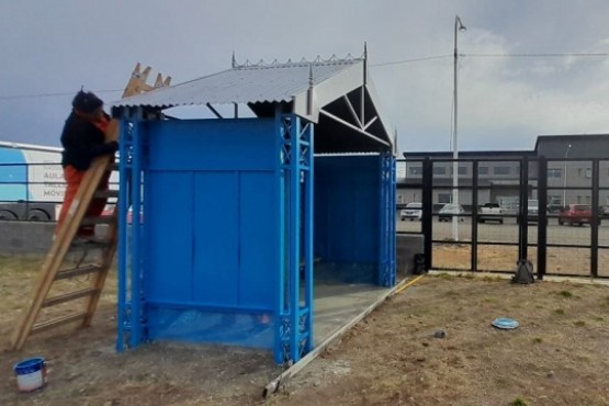 Garita de Colectivo para los estudiantes del Industrial 6