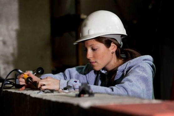 Buscan que las mujeres petroleras se puedan jubilar a los 50 años