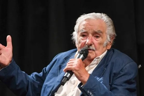 Pepe Mujica reveló que tiene un tumor en el esófago