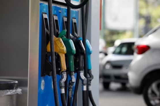 Aumento de la nafta: el litro de super rondará los 800 pesos en Río Gallegos