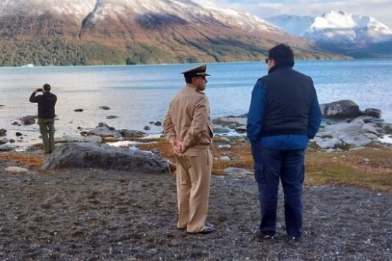 Inspeccionaron una embarcación tras la denuncia de derrame de hidrocarburos en el Lago Argentino