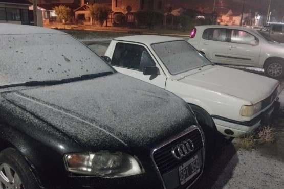 Río Gallegos: nevada y mañana complicada en el tránsito