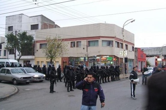 09 de mayo 2007: Nuevo aniversario de la brutal represión a trabajadores municipales