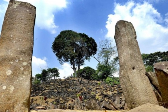 Descubrieron la pirámide más antigua de la tierra, construida hace 25 mil años