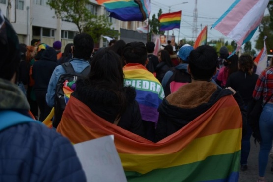 Lanzan encuesta destinada al colectivo LGBTI+ para sondear accesibilidad y derechos