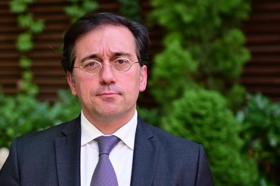 España llama a consultas a su embajadora en Argentina y exige disculpas a Milei