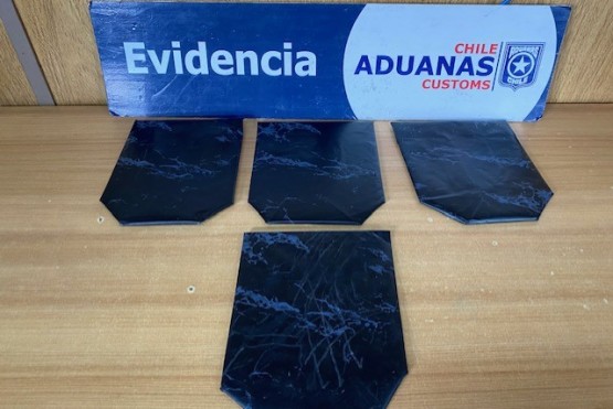 Aduana decomisa cinco kilos de cocaína en complejo fronterizo Chacalluta