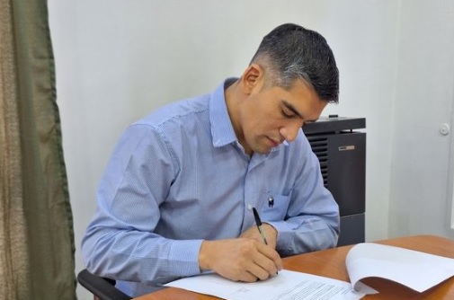 Municipalidad de 28 de Noviembre: firma de Convenio con el sector educativo