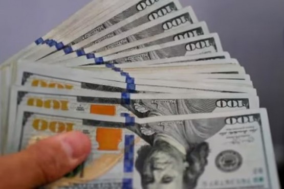 El dólar blue subió $50 y alcanzó un nuevo récord
