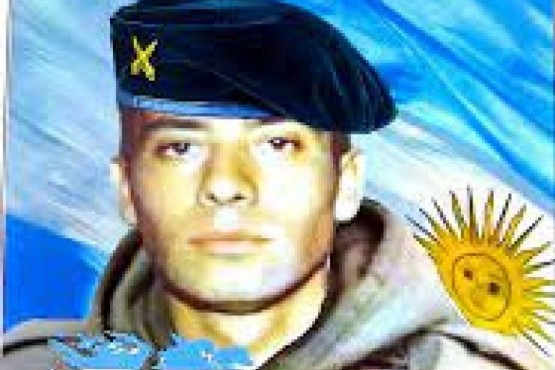 Homenaje a 42 años de la muerte del soldado José Honorio Ortega
