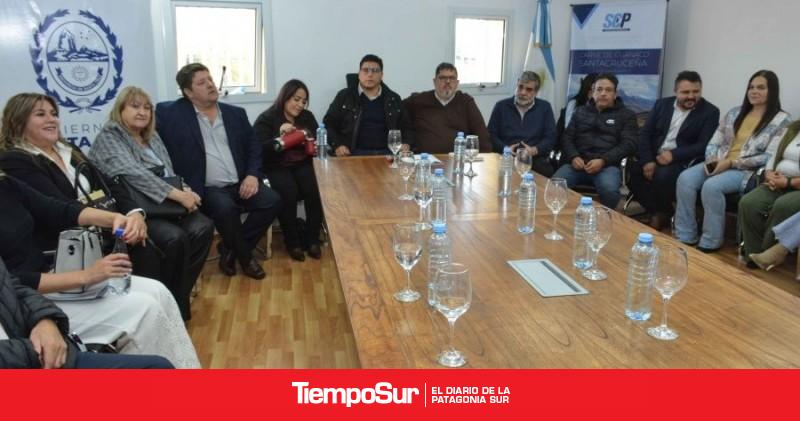 Santa Cruz Puede proyecta su crecimiento con fuerte respaldo político